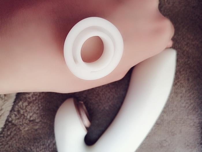 金融系女子花田のアダルトグッズレビュー～Satisfyer proG-spot rabit～